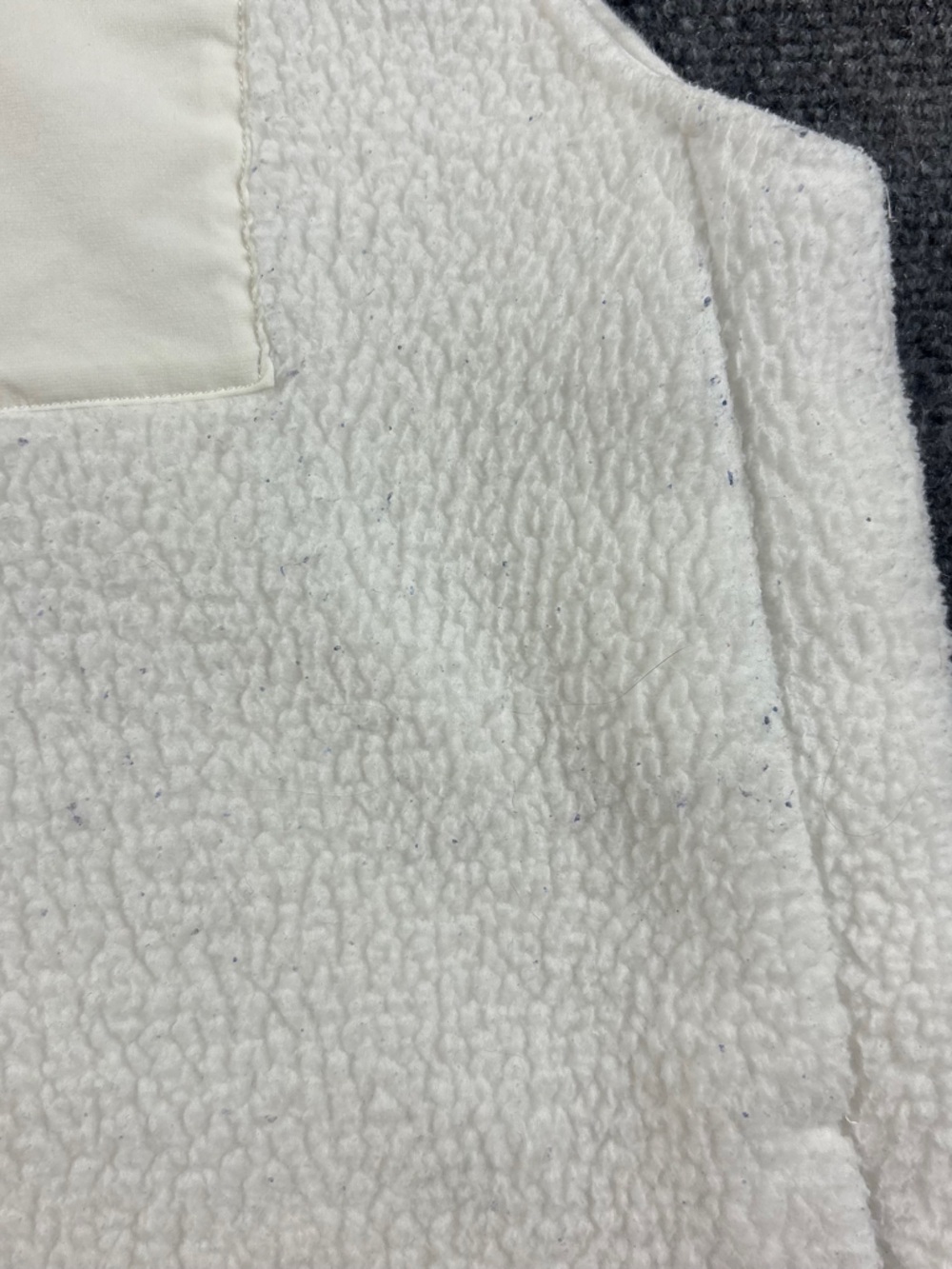 VINEYARD VINES Girls White Sherpa Fleece Vest size: XL - 16 - Picture 3 of 8